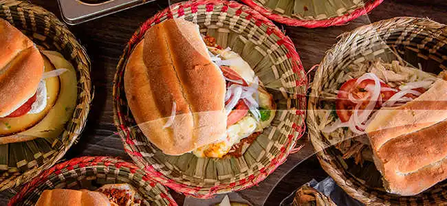 comida tipica en toluca
                                    torta la vaquita